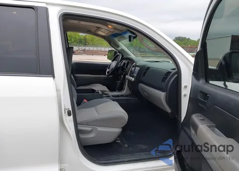 2012 Toyota Tundra Grade 5.7L V8 из США, поврежденный, VIN 5TFDW5F10CX261167